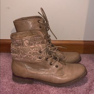 Combat Boots